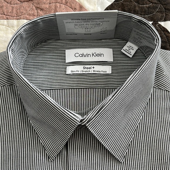 Calvin Klein Steel+ Men’s Button down Dress shirt, NWT - Picture 2 of 5